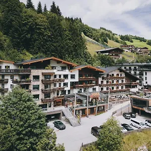 Aparthotel Thomsn &