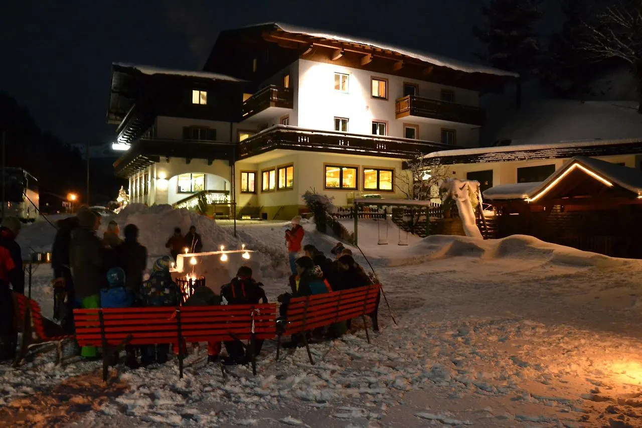 Hostal Jugendpension Müllauerhof Saalbach-Hinterglemm